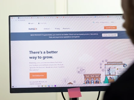 Implementing additional parameters to autocomplete in HubSpot